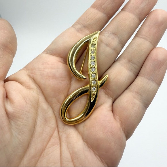 Vintage Gold Tone Rhinestones Monogram Swan Leaf Bow Tie Brooches Lot - Picture 3 of 10